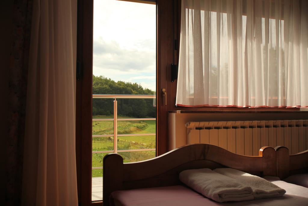 Rooms Markovic Otočac Quarto foto