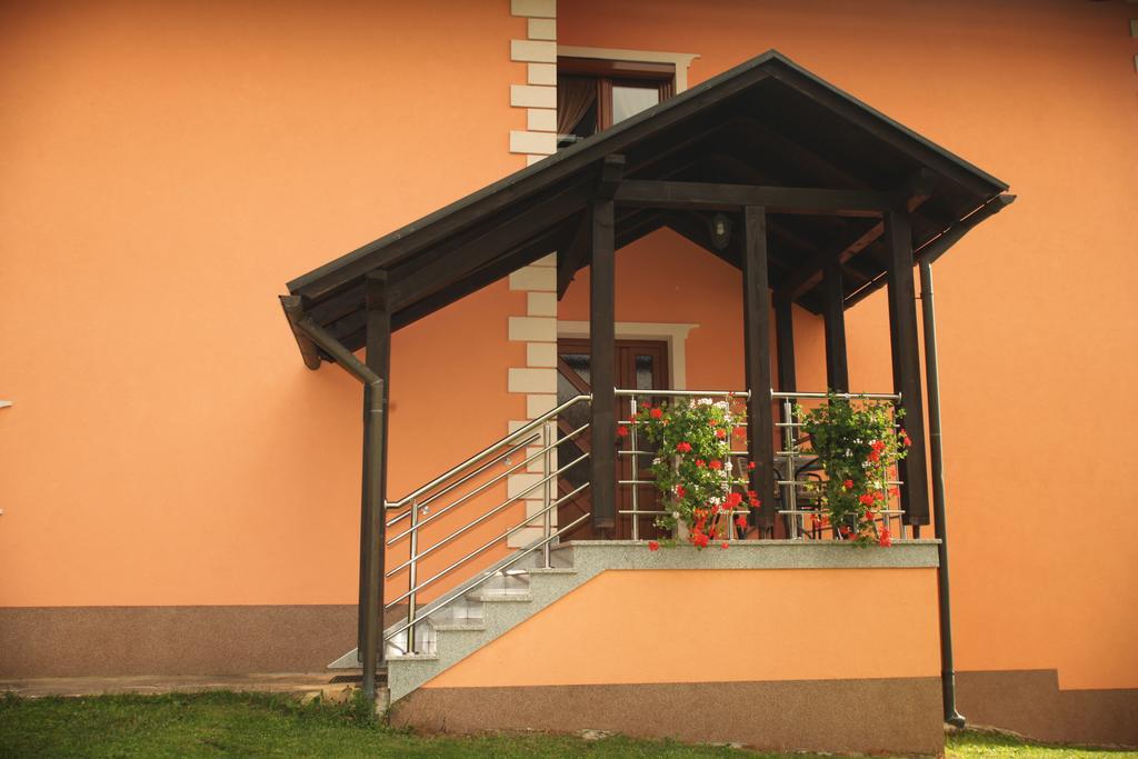 Rooms Markovic Otočac Exterior foto